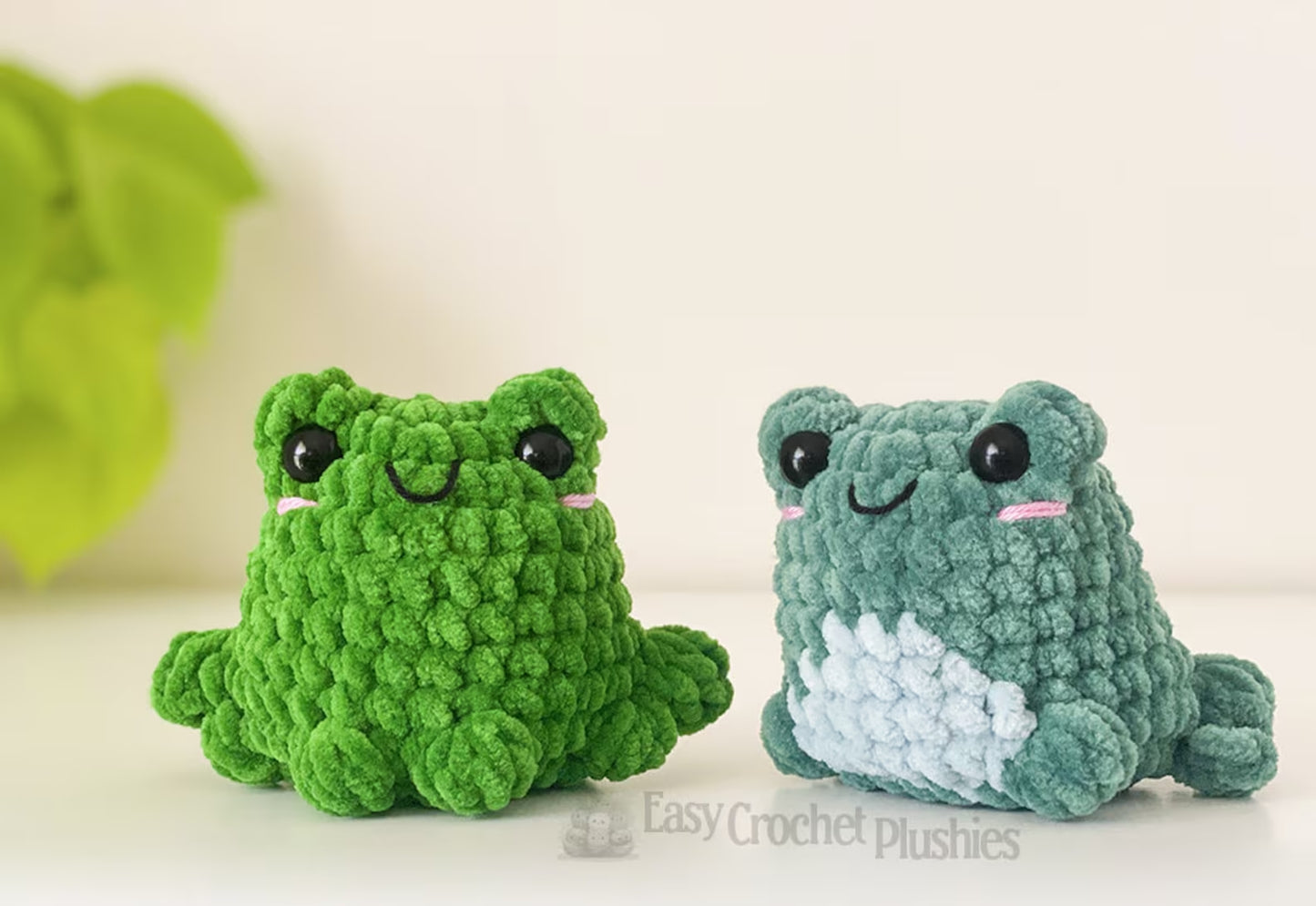 No Sew Frog Crochet Pattern - PDF
